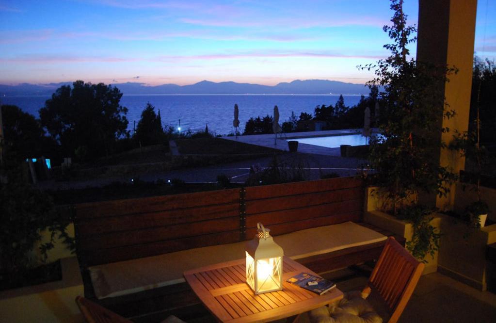 Astrolabe Hotel Khronia Luaran gambar